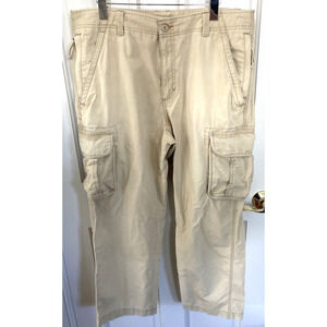 L.L. Bean Cargo Pants Mens 36x29 Cream Khaki Natural Fit 100% Cotton